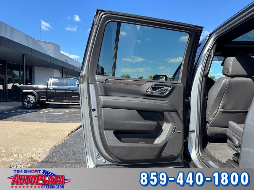 Used 2023 Chevrolet Suburban Z71 w/ Z71 Off-Road Package AWD/4WD image 53