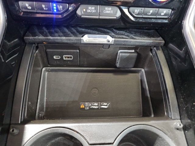 Used 2022 GMC Yukon XL Denali image 15