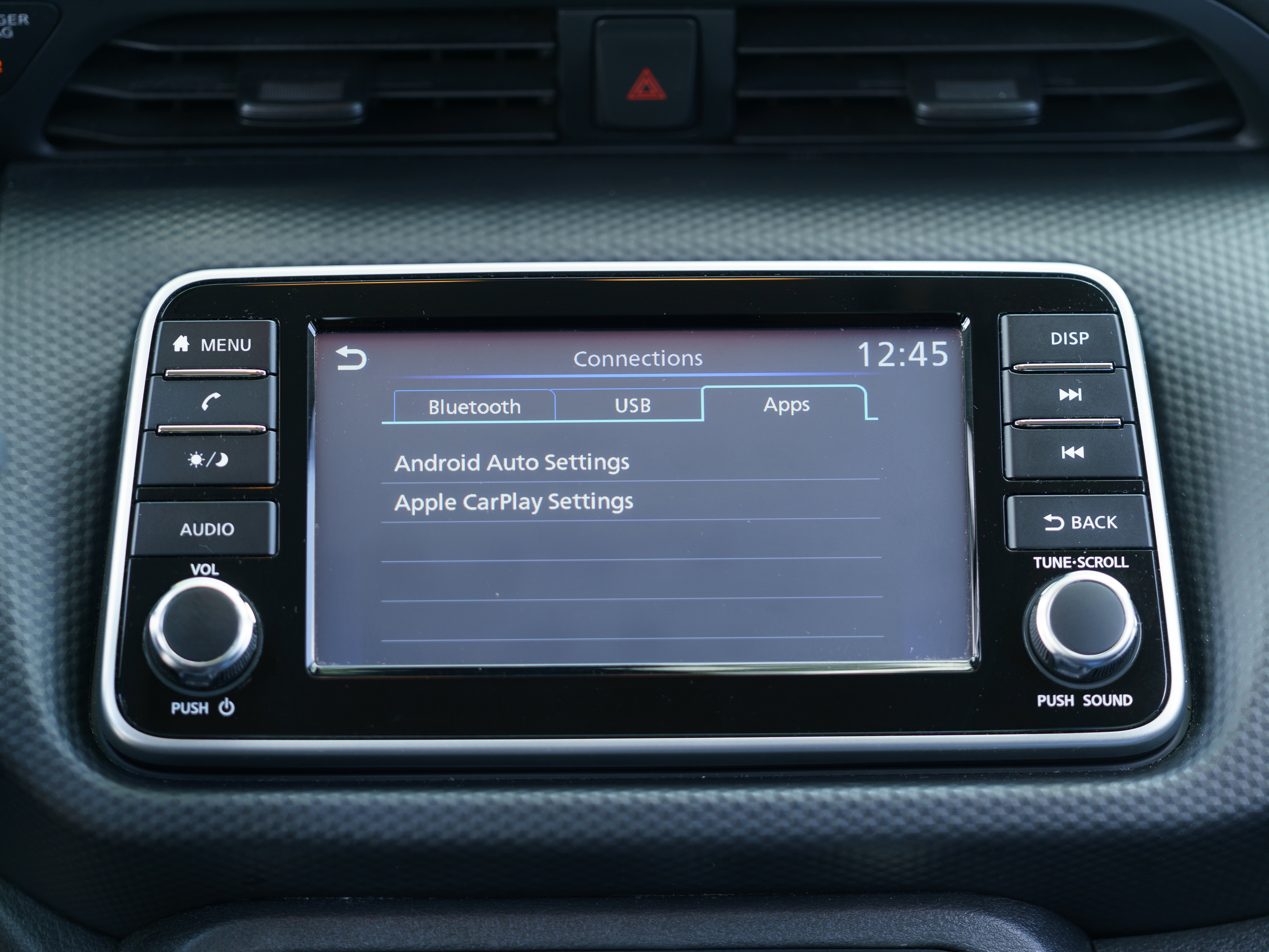Used 2021 Nissan Kicks S FWD image 26