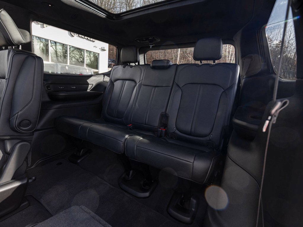 New 2025 Jeep Wagoneer Series III image 29
