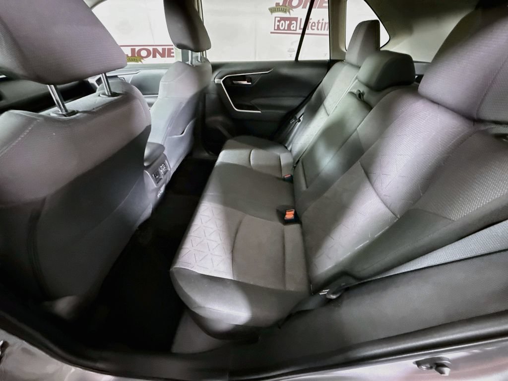Used 2023 Toyota RAV4 XLE AWD/4WD image 26