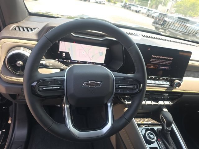 New 2026 Chevrolet Colorado ZR2 w/ Midnight Edition AWD/4WD image 19