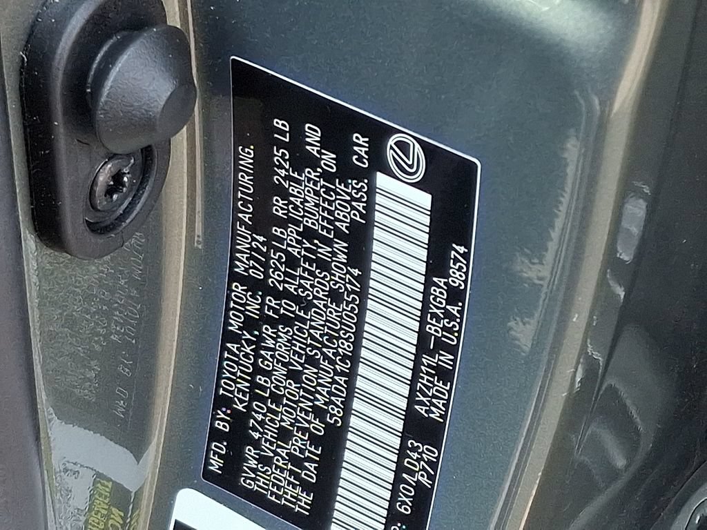 Used 2025 Lexus ES 300h w/ Premium Package FWD image 27