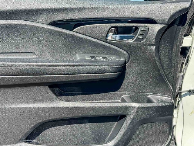 Used 2022 Honda Pilot Touring image 25