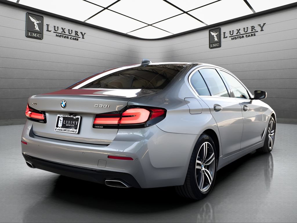 Used 2023 BMW 530i xDrive w/ Premium Package AWD/4WD image 8
