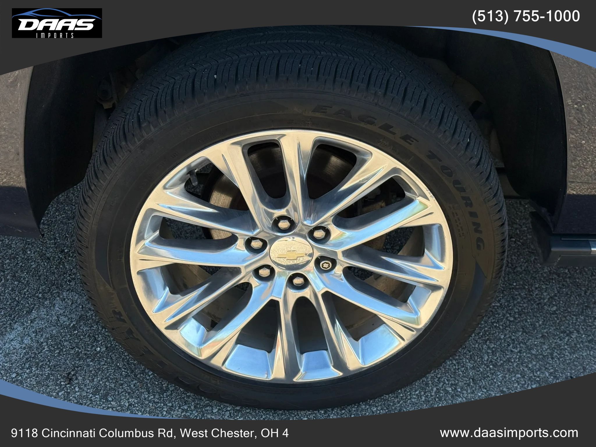 Used 2019 Chevrolet Suburban Premier w/ Premier Plus Edition AWD/4WD image 9