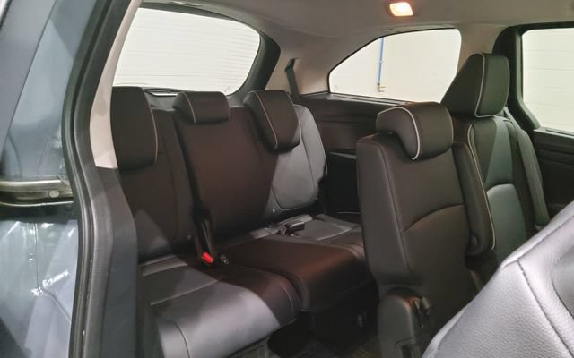 Certified 2026 Honda Odyssey Touring image 15