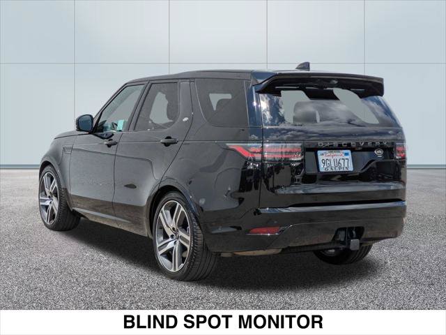 Used 2023 Land Rover Discovery HSE R-Dynamic AWD/4WD image 3