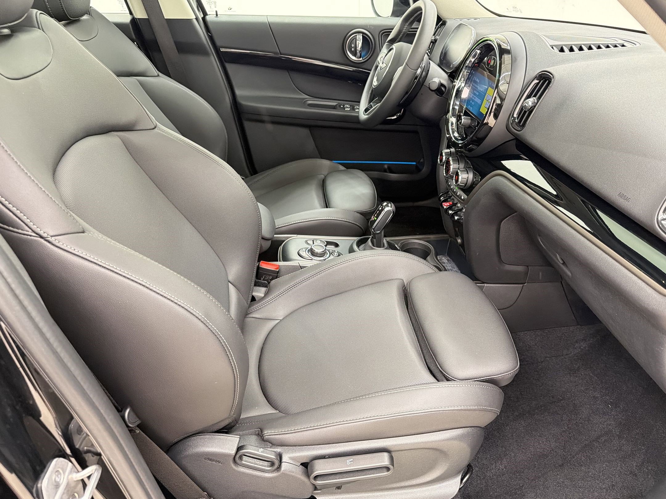 Used 2024 MINI Cooper Countryman S FWD image 29