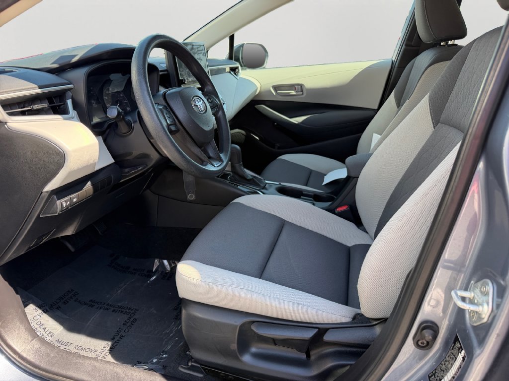 Used 2024 Toyota Corolla LE FWD image 16