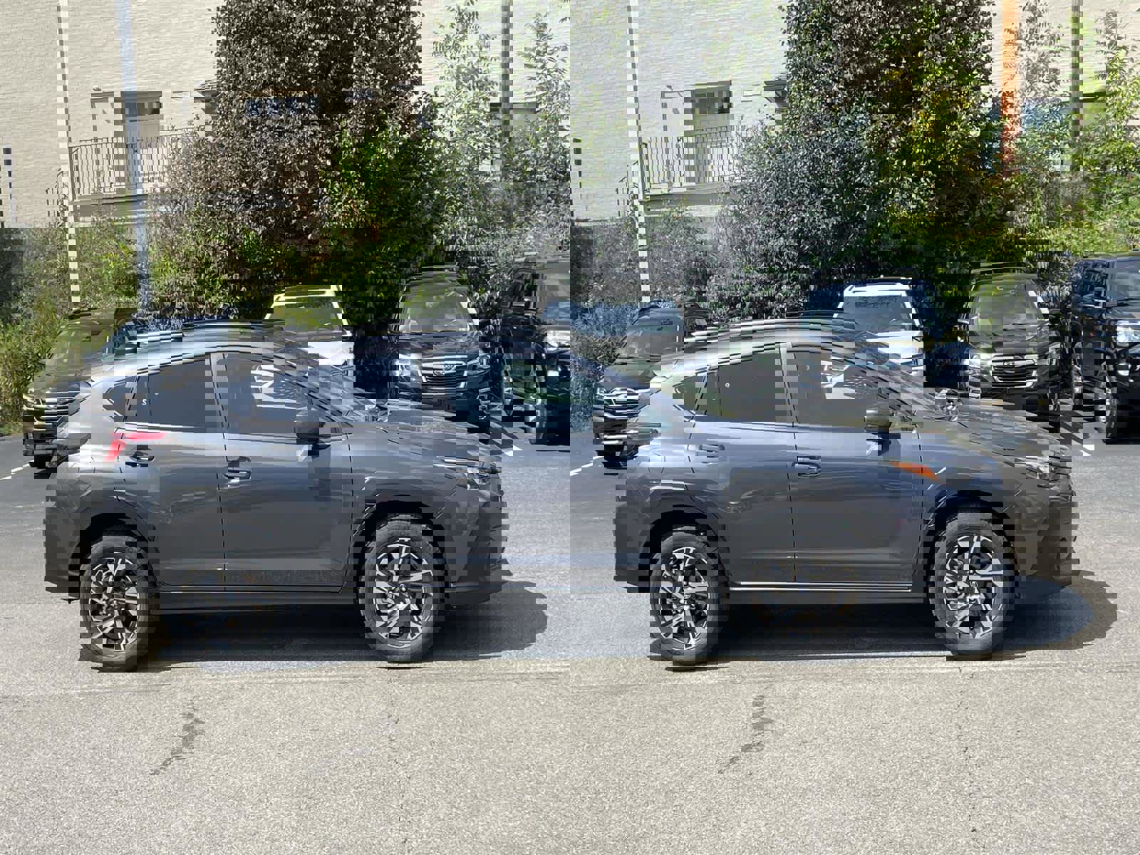 Used 2025 Subaru Crosstrek 2.0i Premium image 6