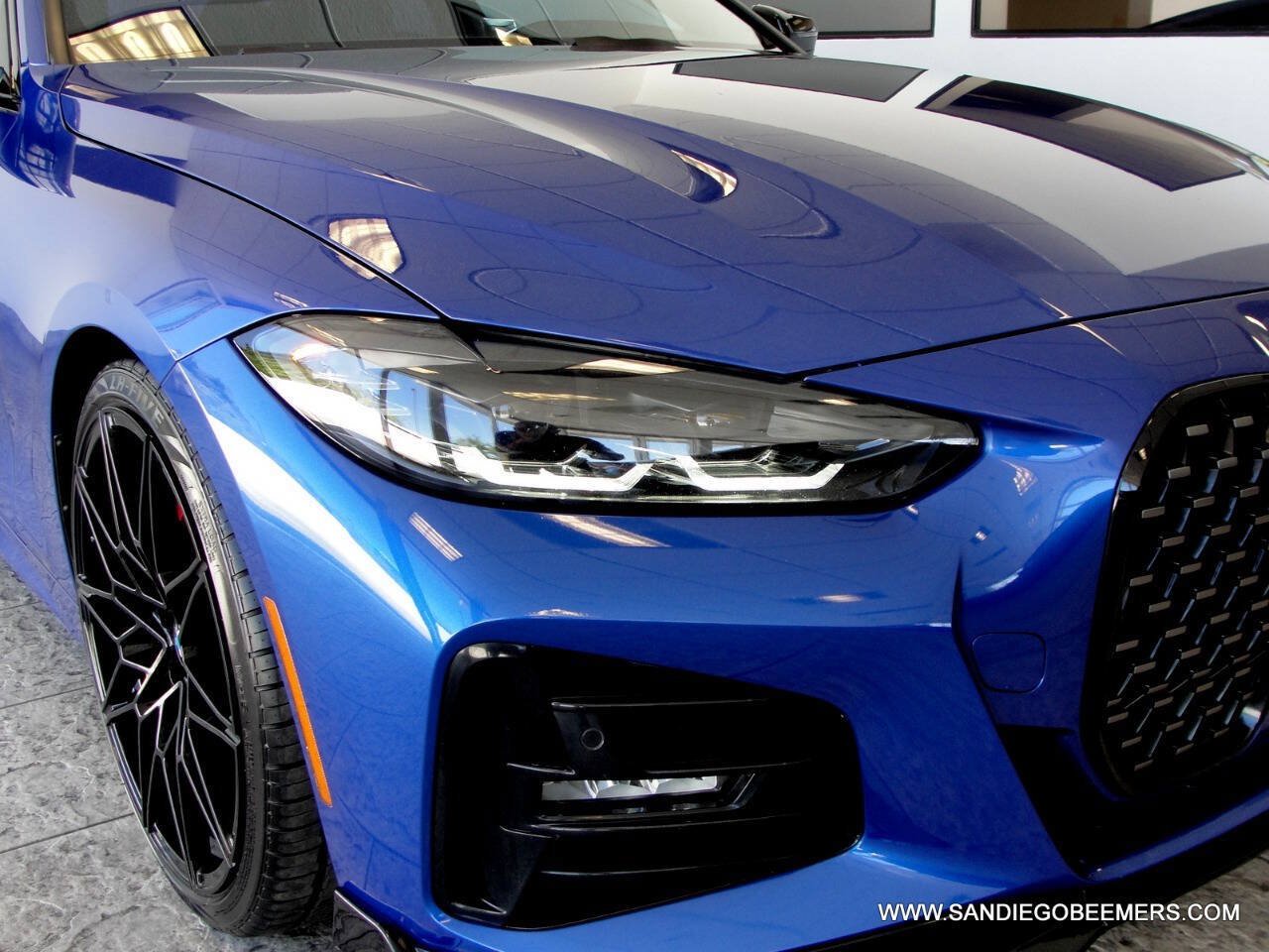 Used 2023 BMW 430i Coupe w/ M Sport Package RWD image 42