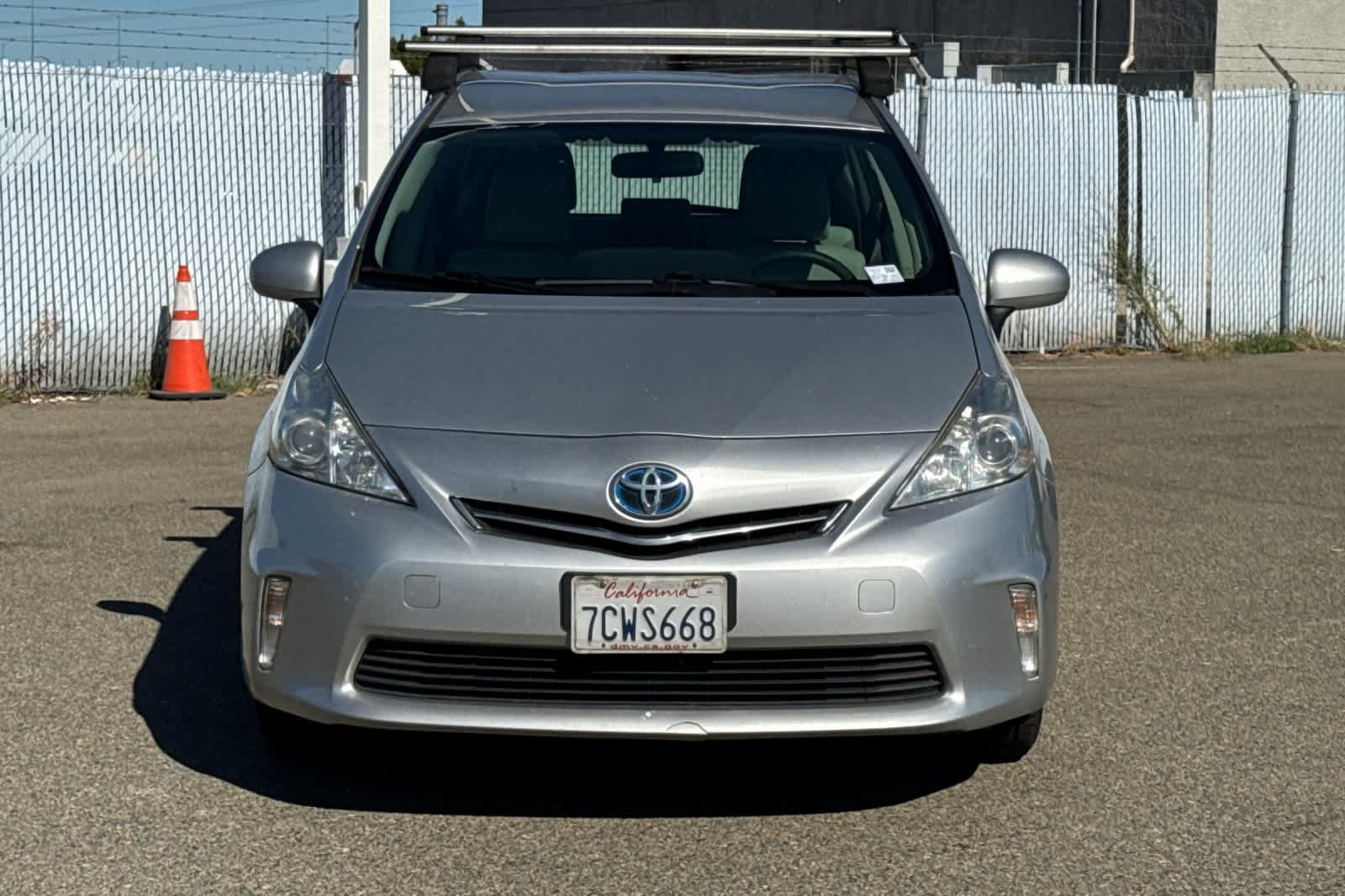 Used 2013 Toyota Prius V Two FWD image 8
