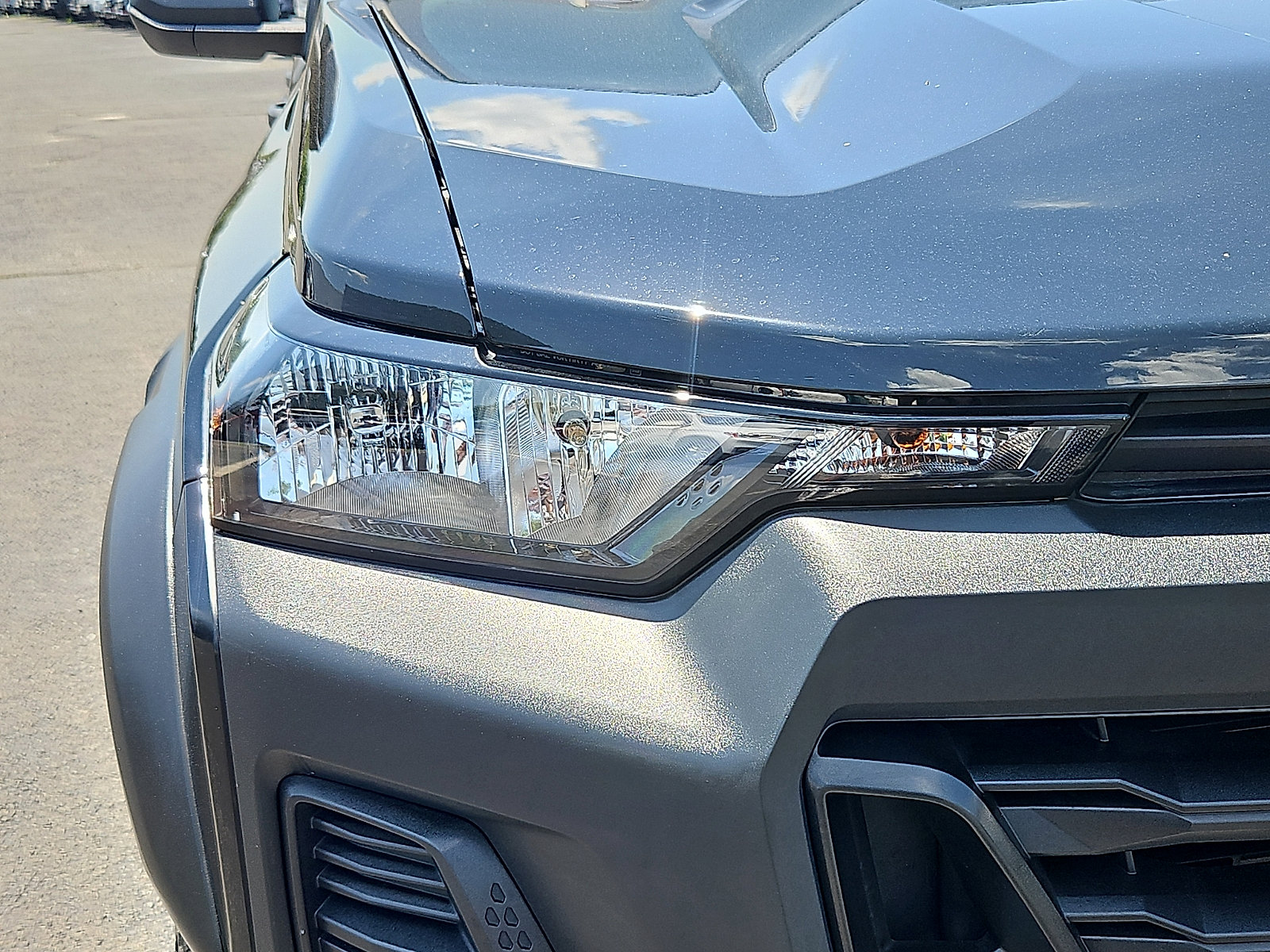 Used 2024 Chevrolet Colorado Trail Boss AWD/4WD image 10