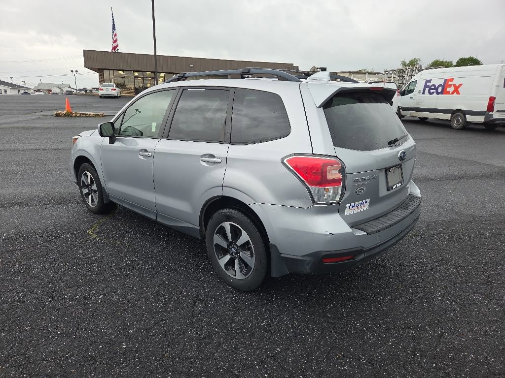 Used 2017 Subaru Forester 2.5i Premium w/ Rugged Package #1 AWD/4WD image 2