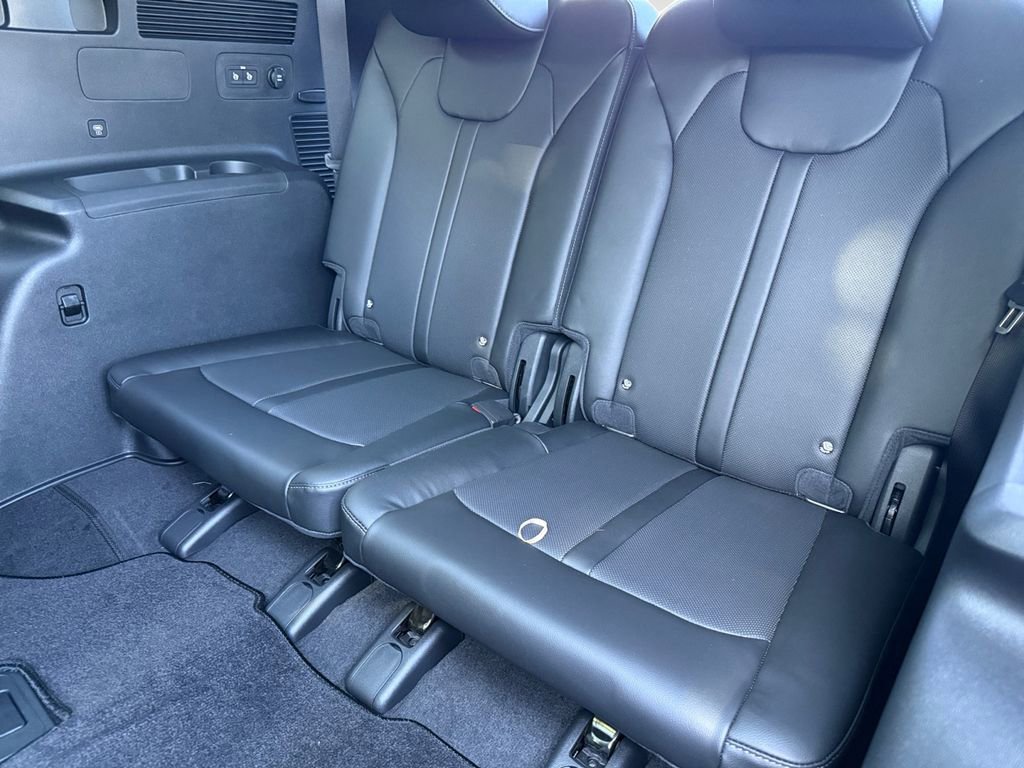 New 2025 Kia Sorento SX Prestige image 17