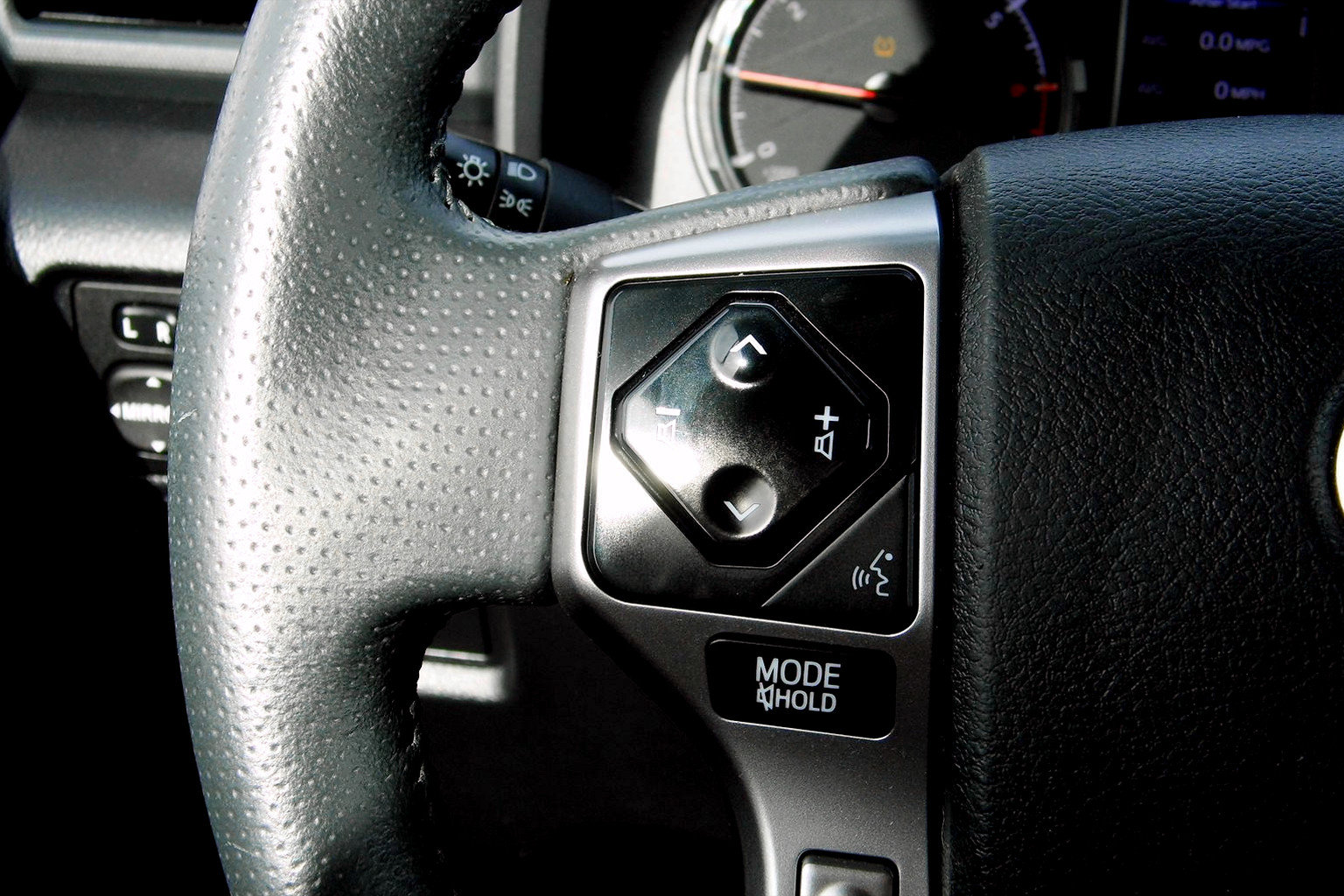 Used 2021 Toyota 4Runner SR5 image 13