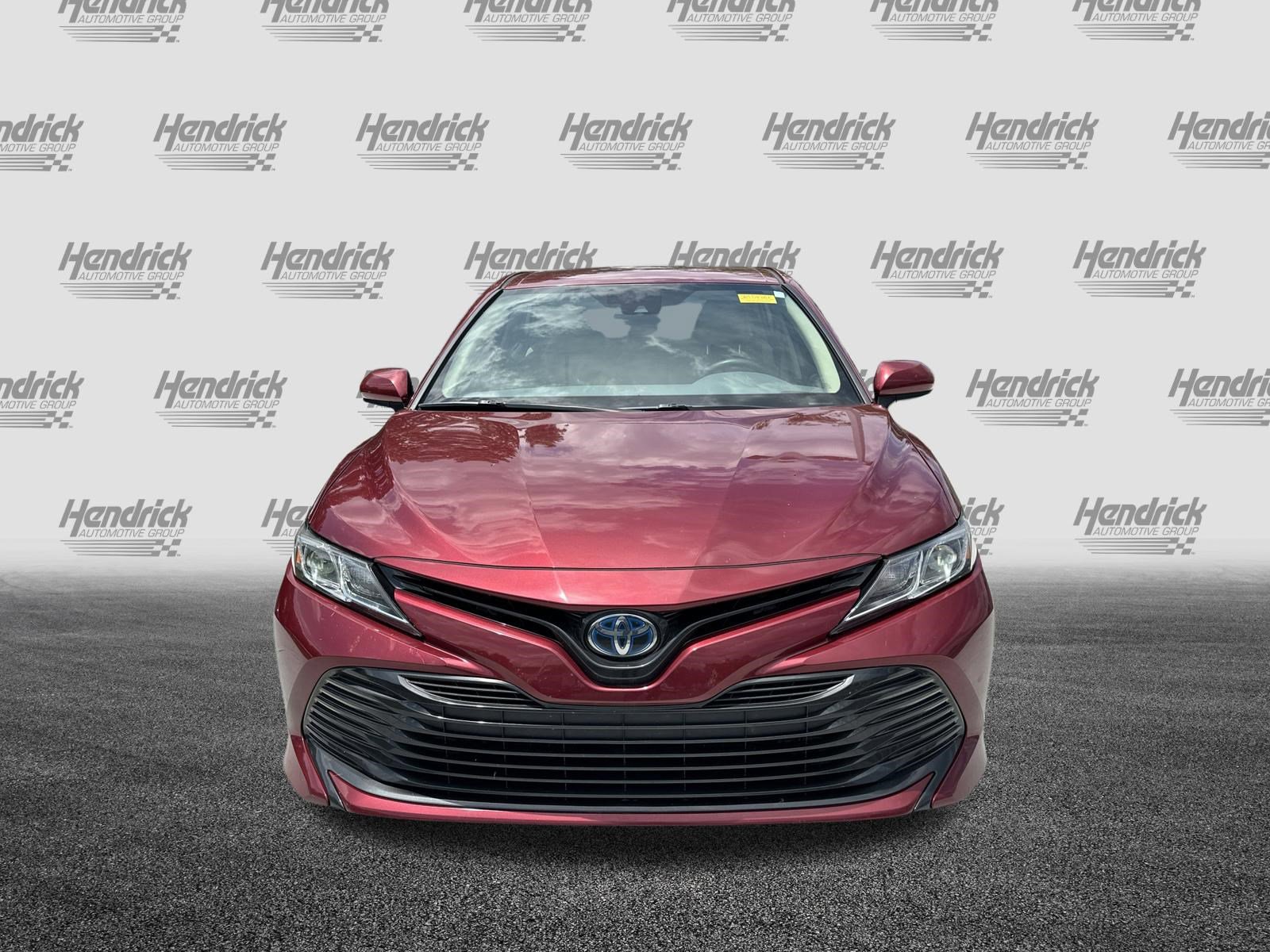 Used 2019 Toyota Camry LE FWD image 3