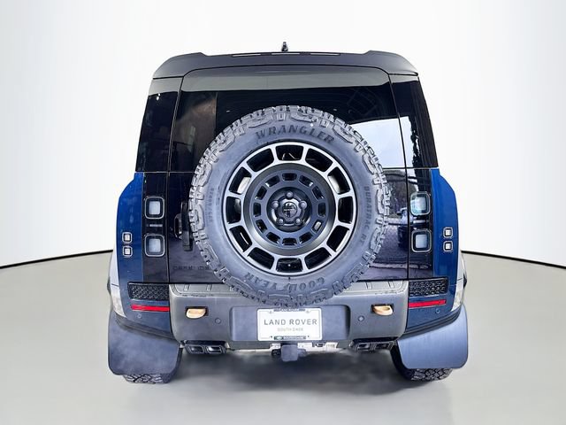 New 2026 Land Rover Defender 110 OCTA AWD/4WD image 6