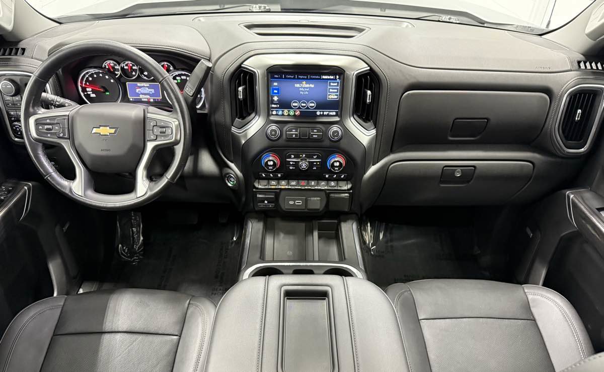 Used 2021 Chevrolet Silverado 1500 LTZ image 12