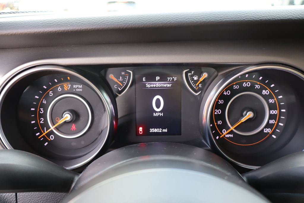 Used 2022 Jeep Gladiator Sport AWD/4WD image 17