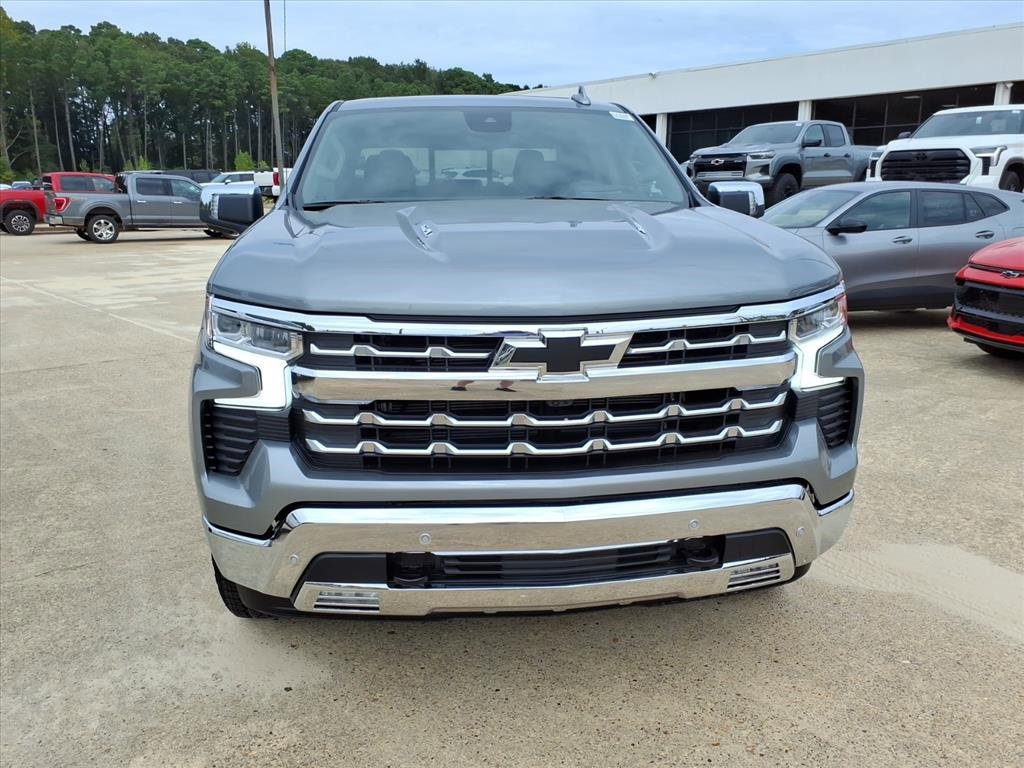 New 2026 Chevrolet Silverado 1500 LTZ w/ LTZ Premium Package image 9