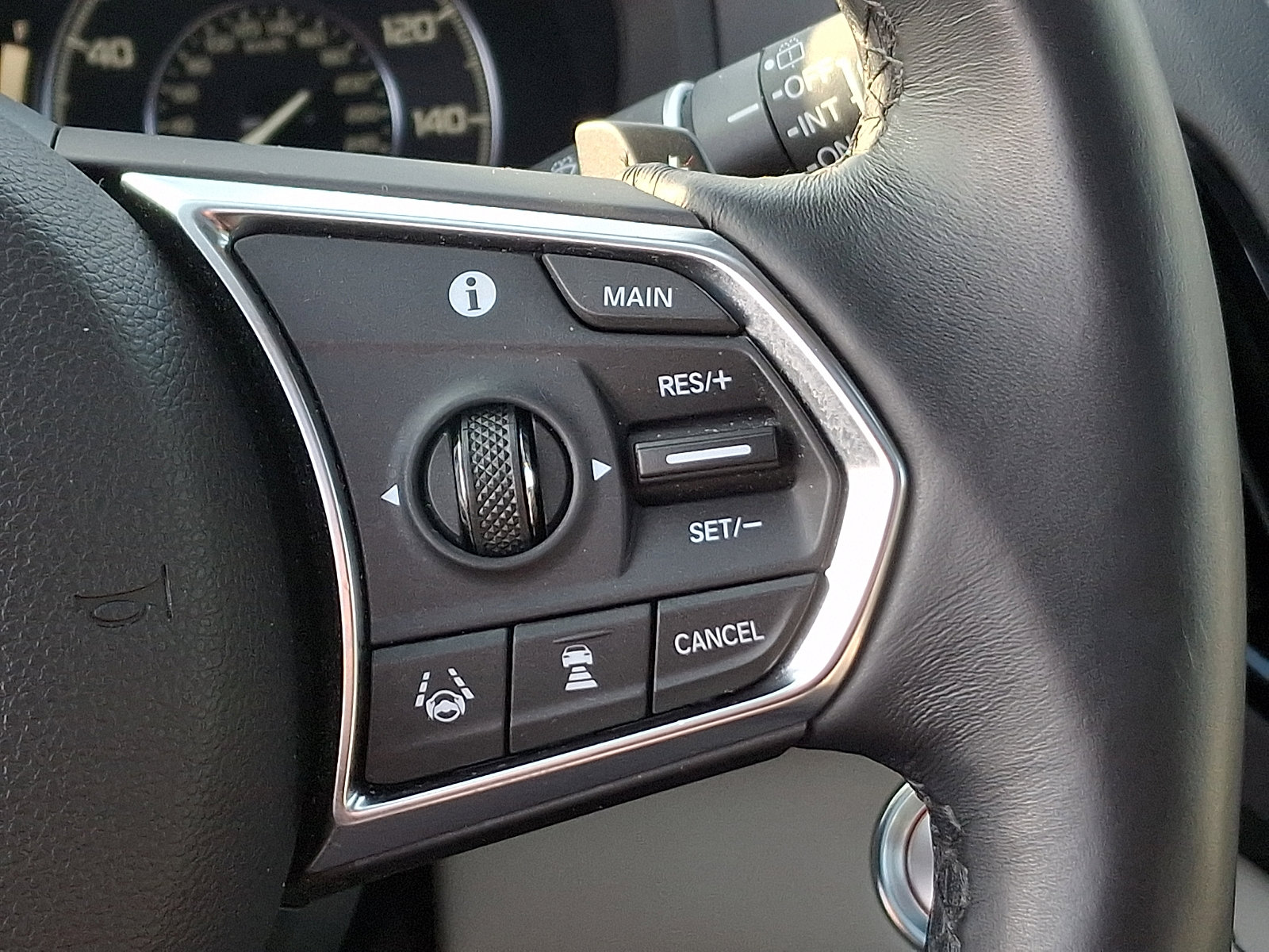 Used 2019 Acura RDX w/ Technology Package image 23