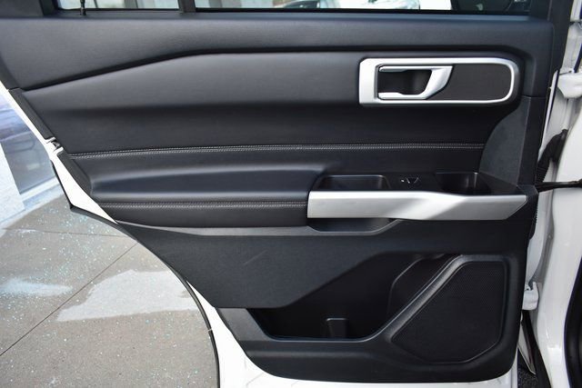 Used 2023 Ford Explorer XLT w/ Equipment Group 202A image 34