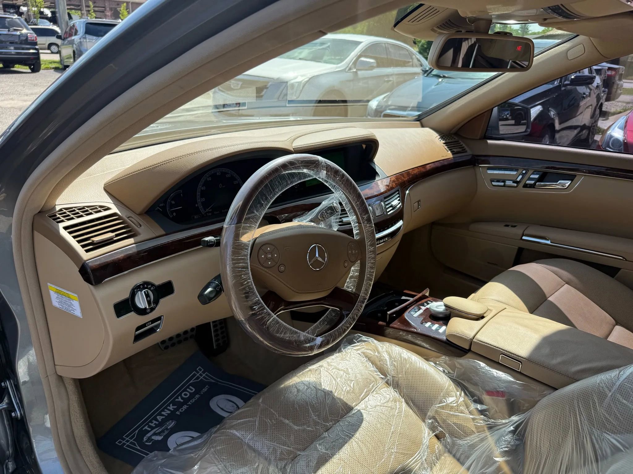 Used 2011 Mercedes-Benz S 550 4MATIC w/ Sport Pkg image 12