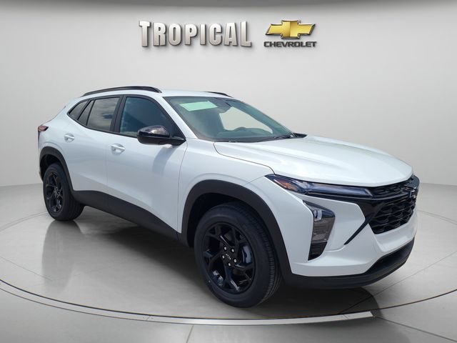 New 2026 Chevrolet Trax LT w/ Midnight Edition FWD image 7