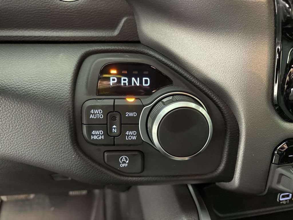 New 2026 RAM 1500 Big Horn w/ Night Edition AWD/4WD image 33