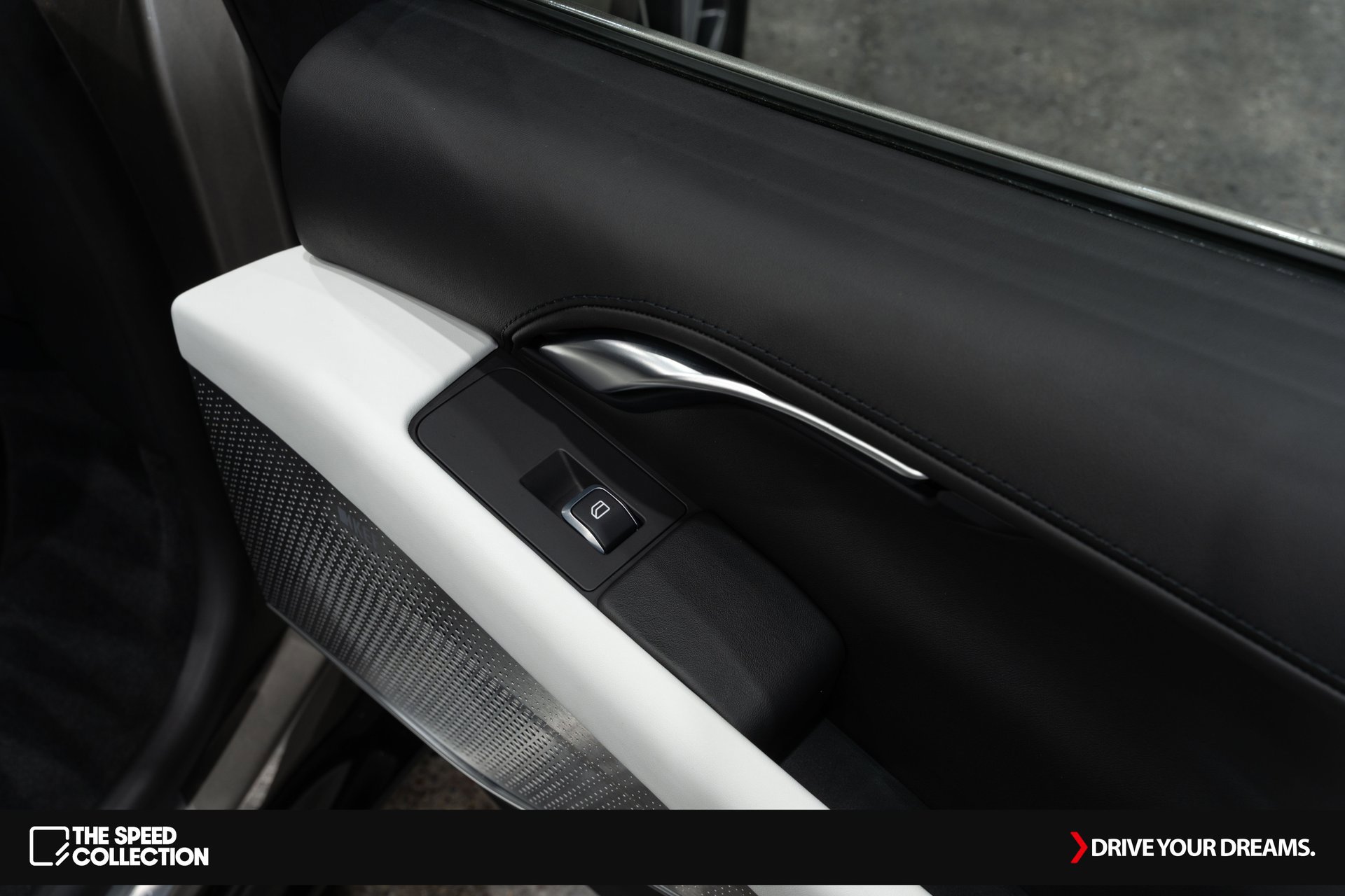 Used 2024 Lotus Emira First Edition image 17