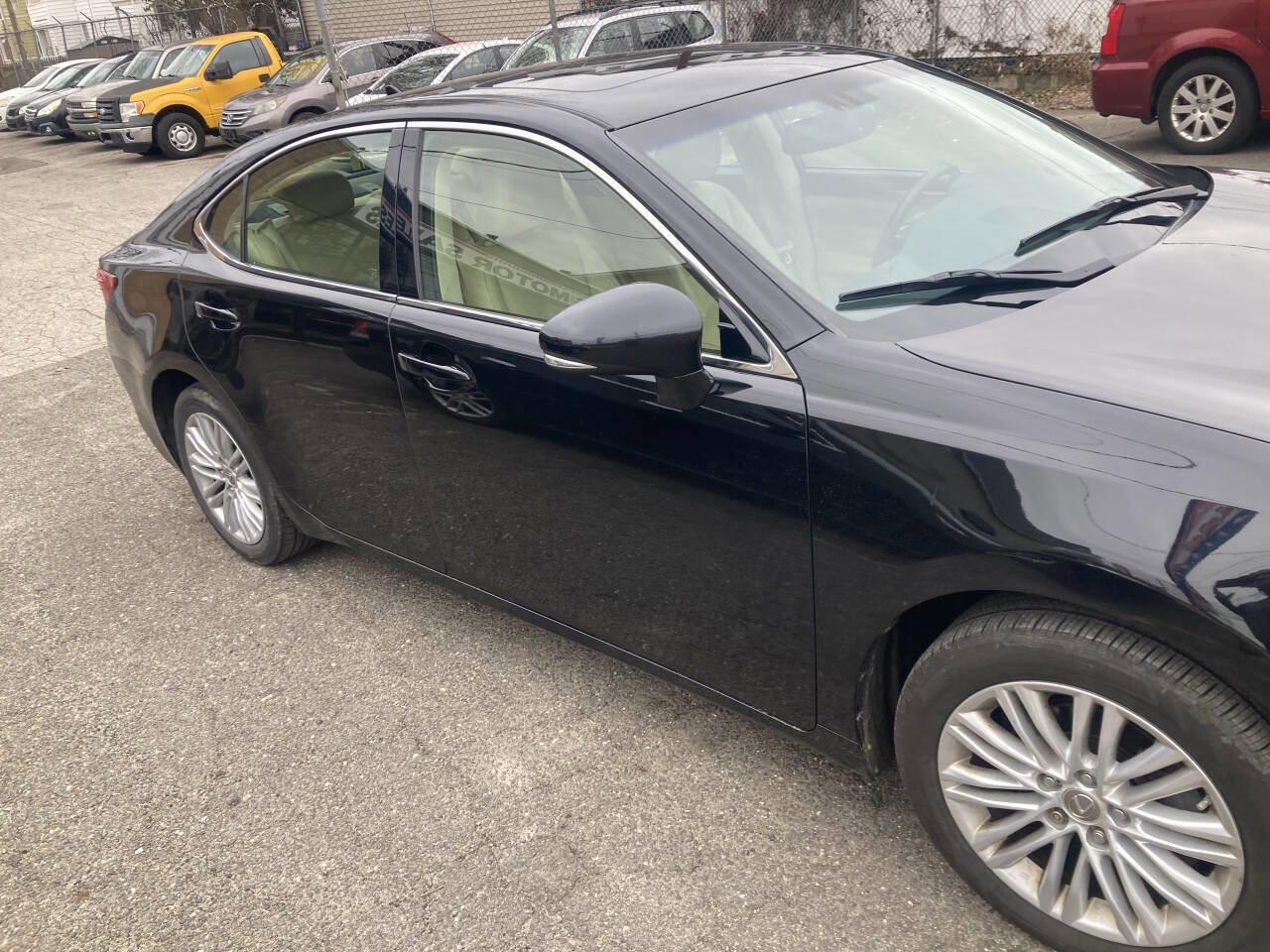 Used 2014 Lexus ES 350 Base 4dr Sedan w/ Luxury Package FWD image 6