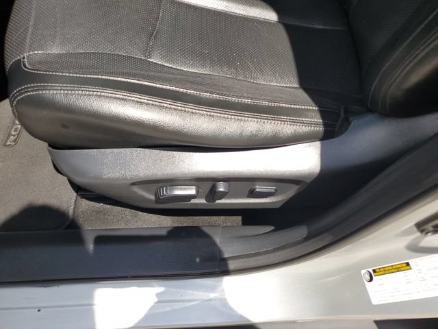 Used 2020 Nissan Rogue SL FWD image 19