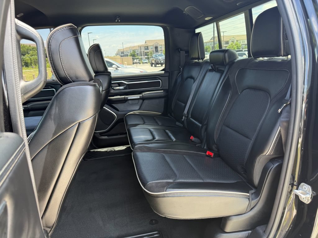 Used 2023 RAM 1500 Laramie AWD/4WD image 16