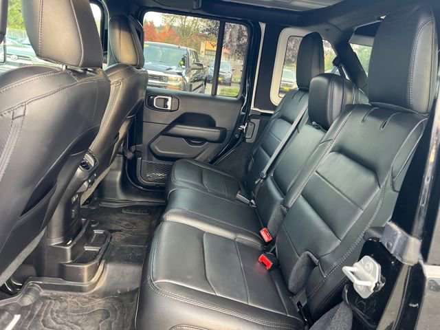 Used 2019 Jeep Wrangler Unlimited Sahara image 16