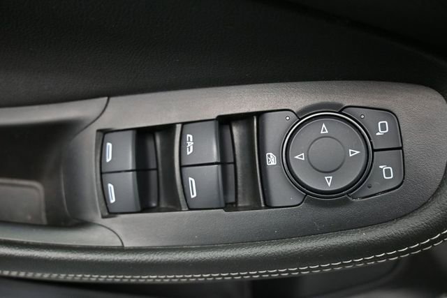 Used 2025 Buick Encore GX Preferred AWD/4WD image 13
