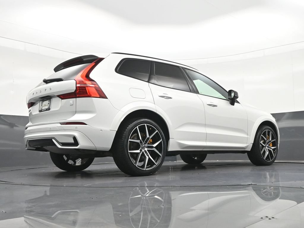 Certified 2024 Volvo XC60 T8 Polestar AWD/4WD image 32