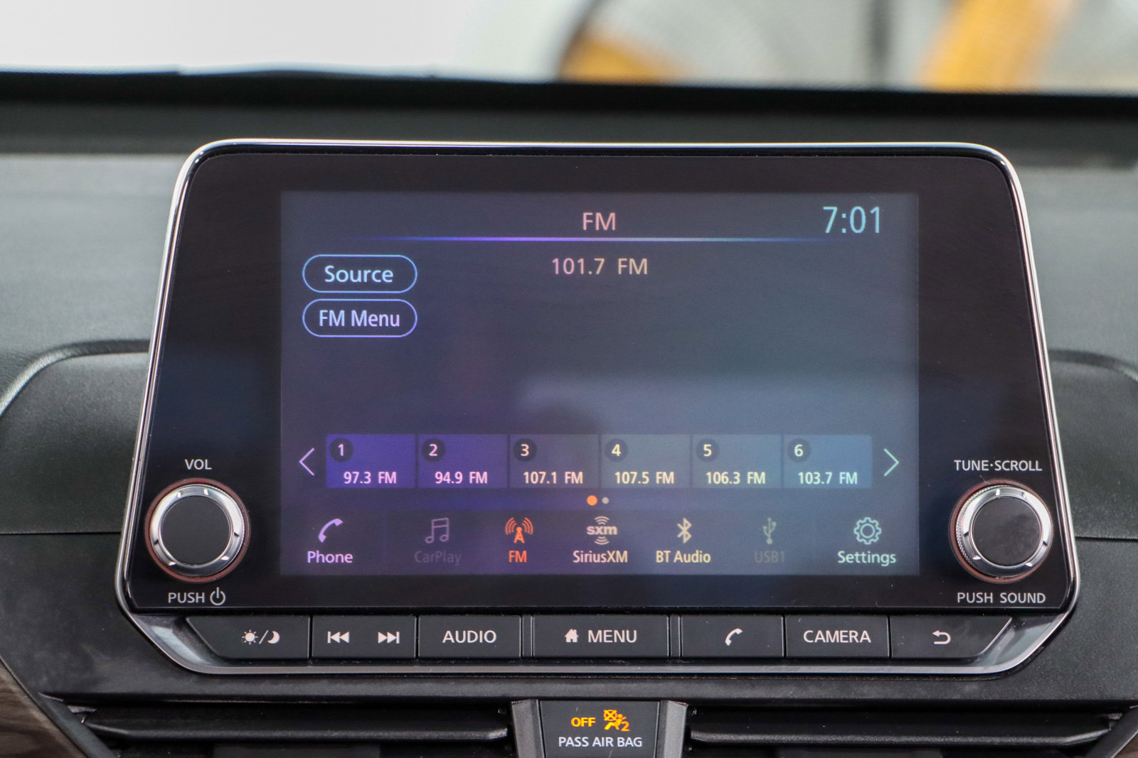 Used 2024 Nissan Altima 2.5 SV FWD image 19