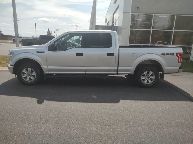 Used 2015 Ford F150 XLT w/ Trailer Tow Package image 4