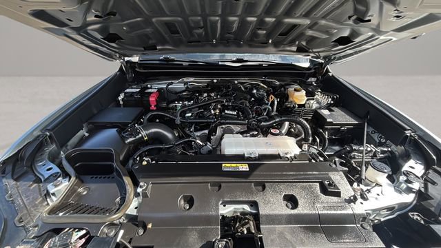 Used 2024 Toyota Tacoma SR5 image 32
