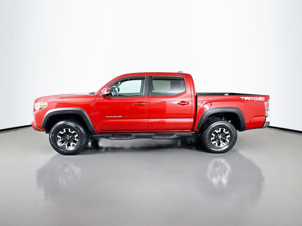 Used 2020 Toyota Tacoma TRD Off-Road image 8