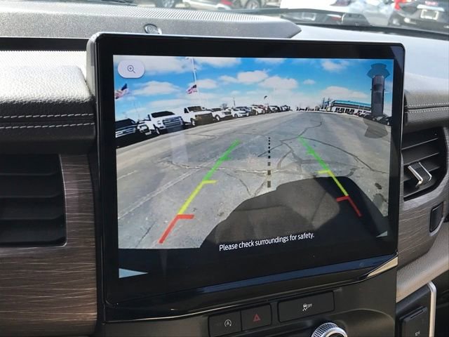 Used 2024 Ford Expedition Limited image 10