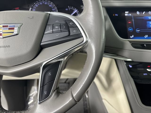Used 2018 Cadillac XT5 Luxury w/ Driver Awareness Package image 13