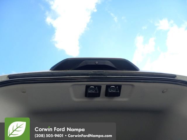 Used 2020 Ford Transit 350 XLT image 26