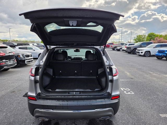 Used 2019 Jeep Cherokee Limited w/ Technology Group image 26