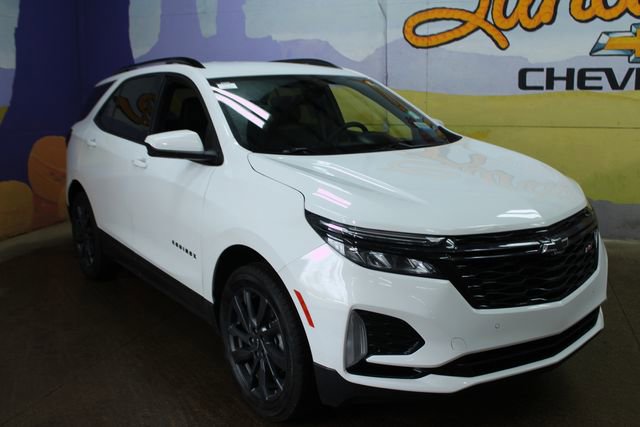 Certified 2024 Chevrolet Equinox RS w/ LPO, Floor Liner Package image 4