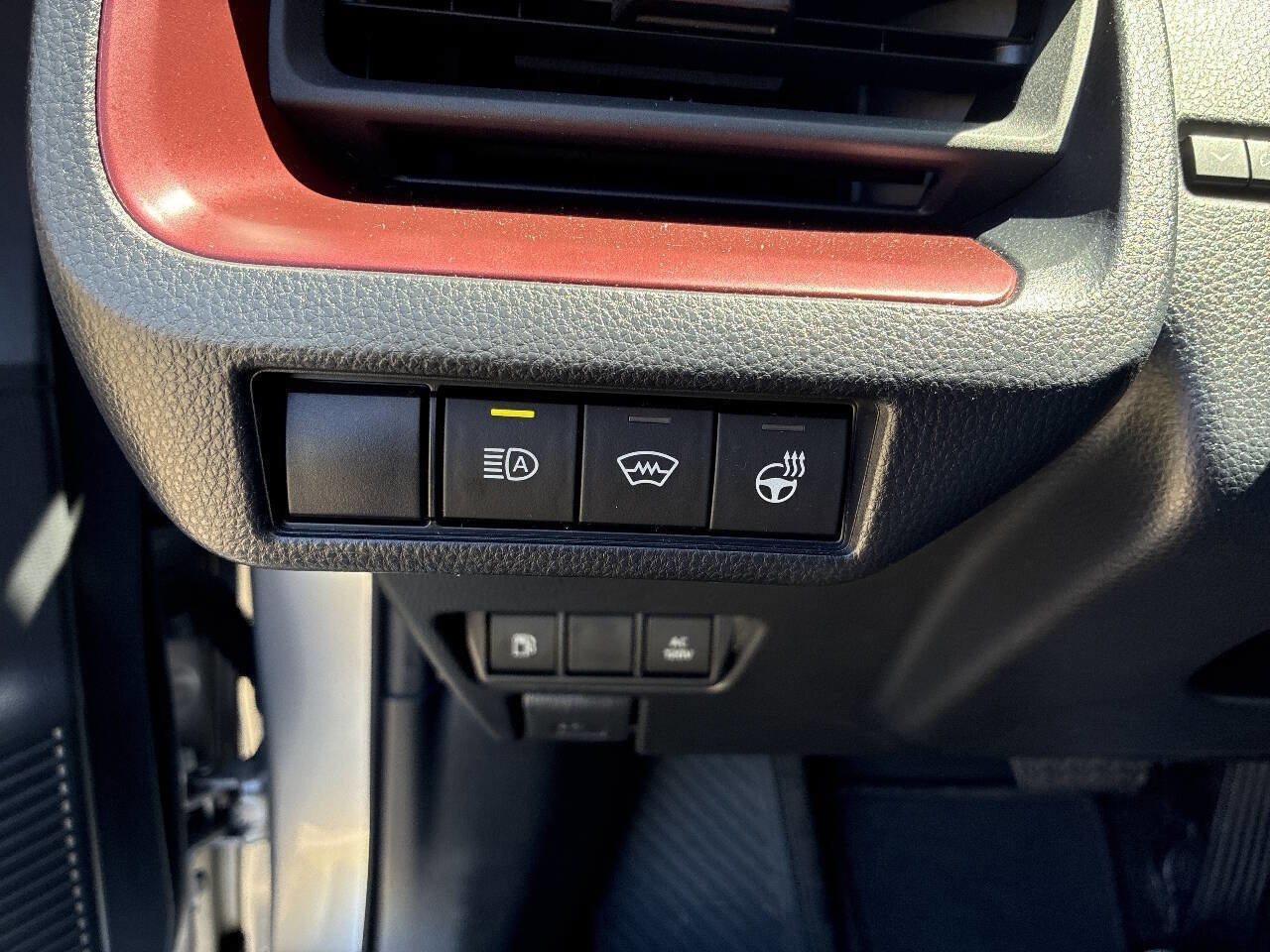 Used 2023 Toyota Prius Prime FWD image 22