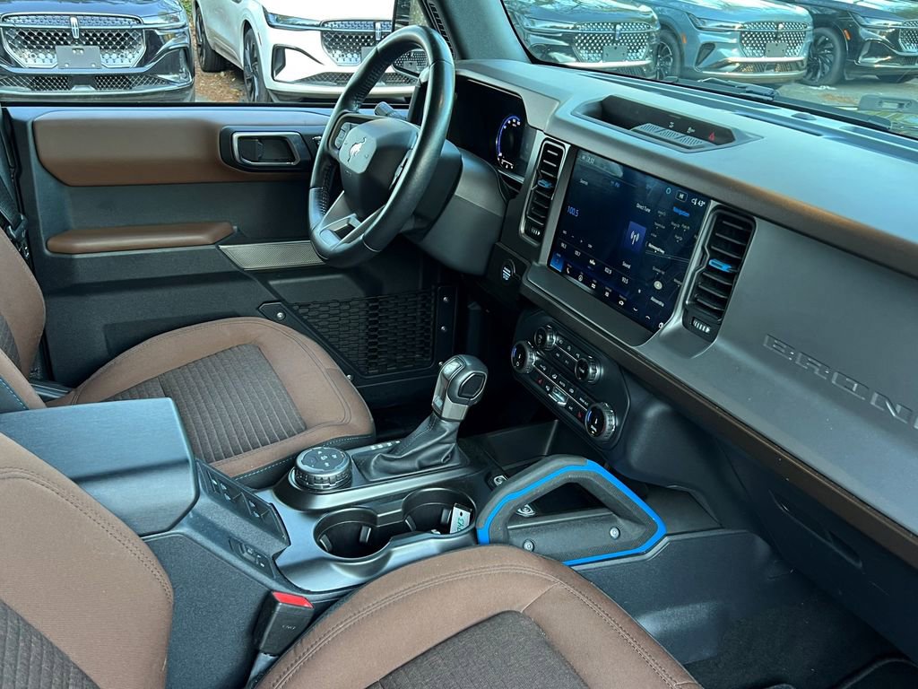 Used 2022 Ford Bronco Outer Banks image 14