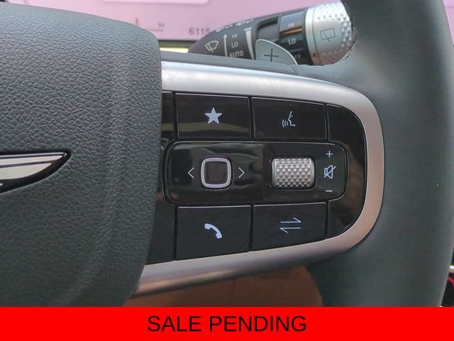 Used 2025 Genesis GV80 2.5T Prestige AWD/4WD image 25